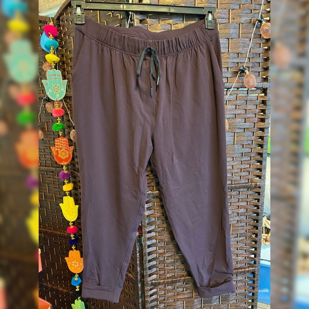 lululemon Burgundy Active Jogger Pants 10/12